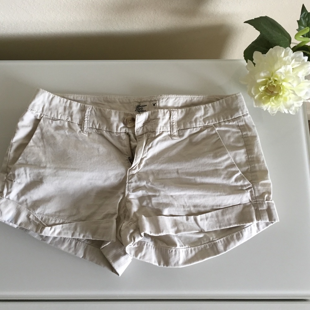 American Eagle Outfitters Cream Shorts